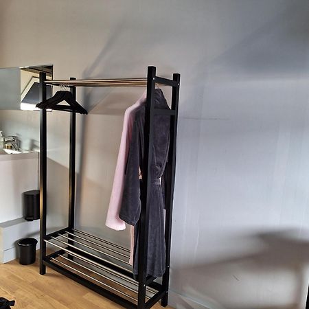 Suite Centrum Brugge With Infrarood Sauna الغرفة الصورة